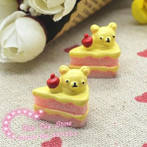 Resin flat back cake with bear cabochon for decoration 15*20mm
