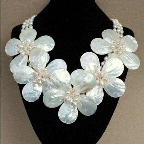 New Classic Favorite Pearl Necklace White Shell Flower Real Pearl Handmade Wedding Bridesmaids Love Gift Fiine Jewelry For Women