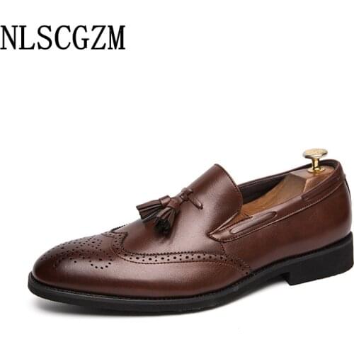 Loafers Mens Dress Shoes Tassels Office 2021 Formal Slip on Shoes Men Wedding Dress Coiffeur Oxford Shoes for Men Italian Scarpe