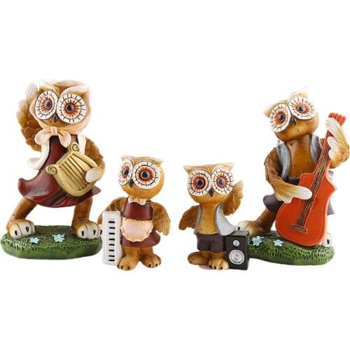 4x Resin Sculpture Accent Piece, Modern Cute Owl Shaped Decorative Object for April Easter Home, Office, Table Desktop Decor