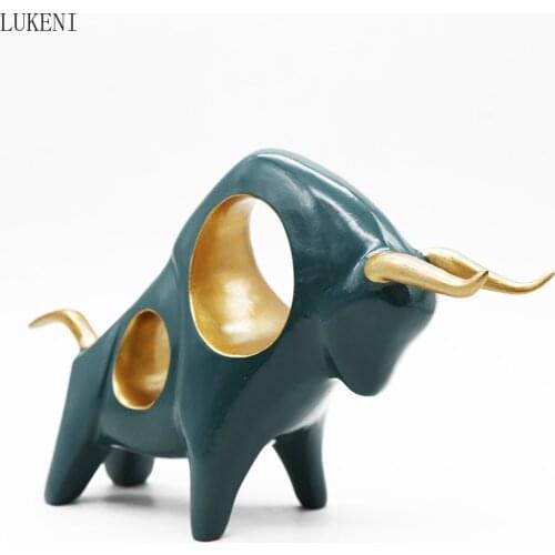 Nordic Creative Cow Decoration Home Living Room TV Cabinet Wine Cabinet Decoration Art Crafts Abstract Animal Decoration