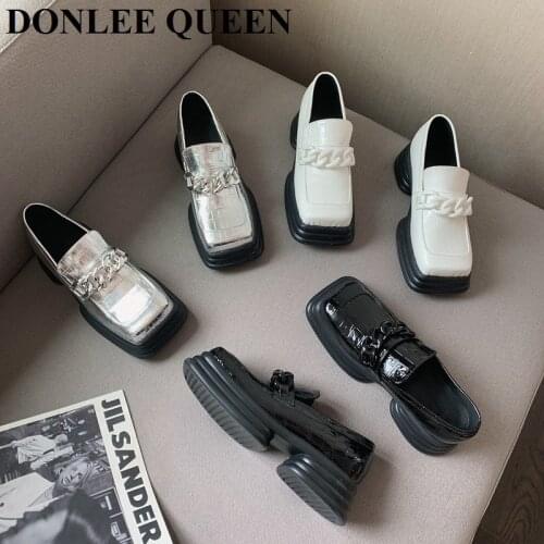 Square Toe Flats Shoes Women Casual Moccasin British Brand Metal Chain Loafer Fashion Platform Wedge Heels Autumn Footwear Mujer