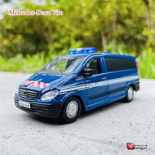 Bburago 1:50 Mercedes-Benz Vito Fire Truck Engineering Vehicle Die-casting Metal Toy Gift Simulation Alloy Car Car Model