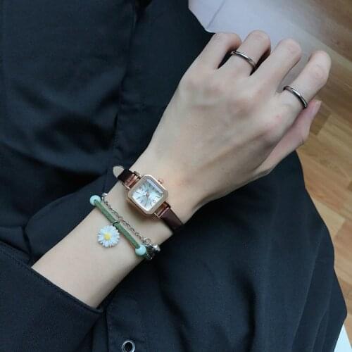 Retro Square Women Fashion Watches Qualities Ladies Small Quartz Wristwatches Brown Vintage Leather Female Clock Reloj Mujer