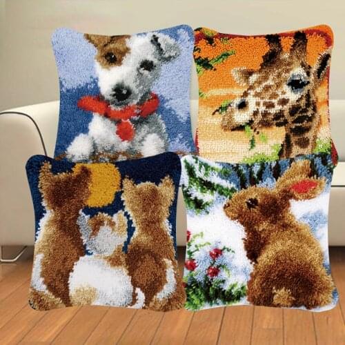 Cartoon Animal Series Handcraft Cross Stitch Crochet Stitch Pillow DIY Coarse Wool Embroidered Carpet Unfinished Pillow Material