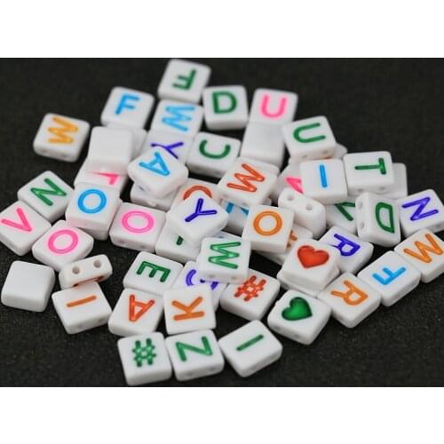 Wholesale 50pcs A to Z colorful Letter Cubes Acrylic Mix Beads Charms white Double hole Beads for DIY Jewelry Making Bracelet