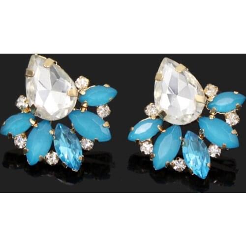 1PRS Fashion Crystal Stud Earring High Quality Shiny Water Drop Shaped Crystal Stud Earrings for Women Brinco Bijoux