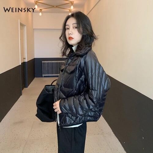 Spring Autumn Women Ultralight Thin Down Jacket White Duck Down Hooded Jackets Warm Winter Coat Parka Female Outwear