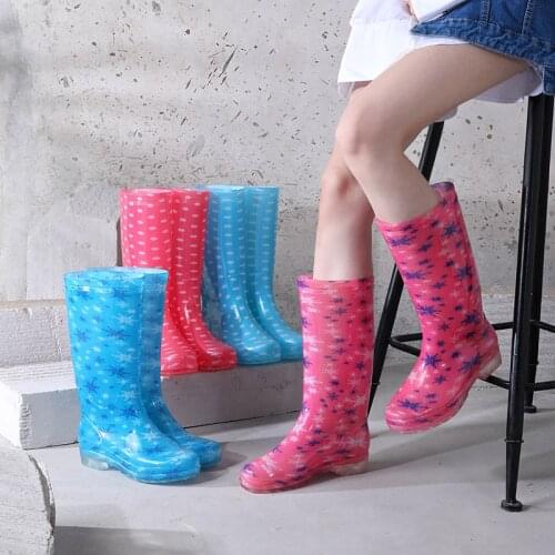 LEOSOXS Non-Slip High-Top Women Rainboots Waterproof Rain Shoes Print Tall Female Casual Water Shoes Fashion Woman PVC Rain Boot