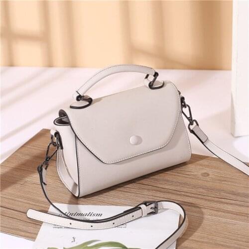 New 2021 Fashion Womens Genuine Leather Handbags Luxury Handbags Ladies Small Shoulder Bags Vintage Messenger Bags Cow Leather