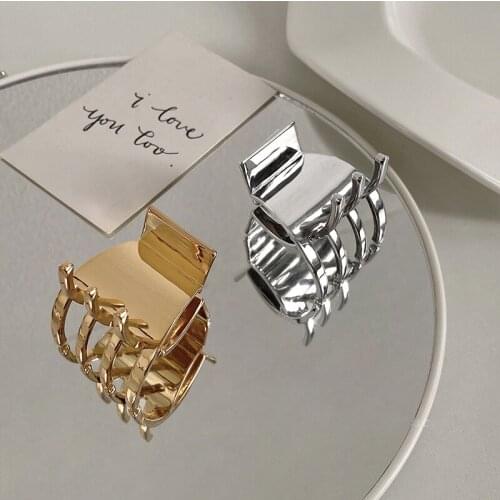 New Metal Hair Claw Clips Small Size Hair Clips Women Fashion Crab Clamp Clips Barrette Hairpin Hair Styling Hair Accessories