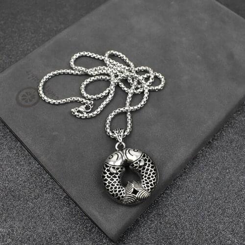 Charming and charming stainless steel animal pendants mens luck Koi pendants retro national style accessories