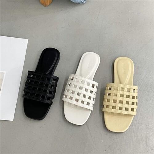 2021 Summer Women Slipper Fashion Hollow Out Sandals Flat Heel Outdoor Casual Beach Slides Ladies Open Toe Slip On Flip Flops M