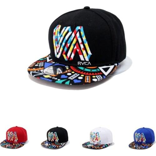 Colorful Graffiti Totem Flat Brim Hip Hop Baseball Cap For Men and Women 2018 Cheaper Fashion Hip Hop Snapback Hats dad caps