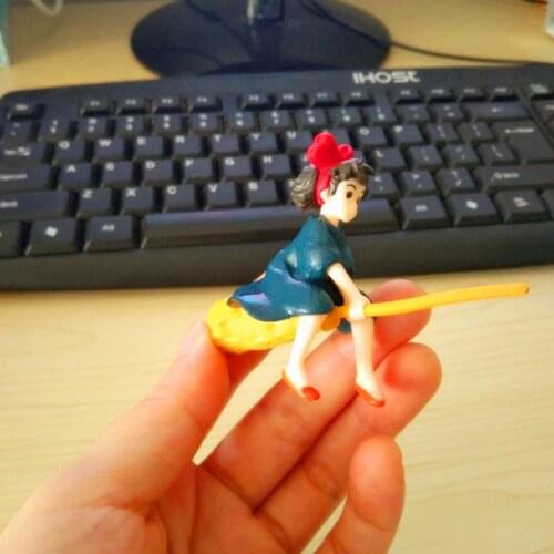 Action Miyazaki Hayao Anime Kikis Delivery Service Model Toy Figures KiKi Totoro Mei And Yue Model Decoration Toys For Children