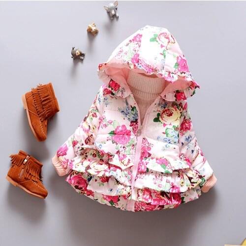 2017 new fashion baby girl Coat & Jacket winter Hooded Korean thick coat Slim baby jacket 1-3 years Girls clothing WT19