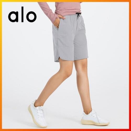 Alo Yoga Summer Womens Shorts Lightweight Breathable Running Fitness Cycling Sports Shorts Casual Fashion Street Loose
