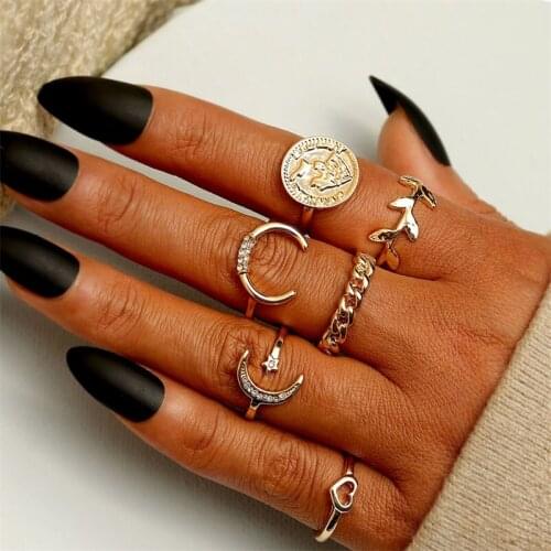 EN Vintage Gold Rings For Women Girls Crystal Heart Ring Set Punk Knuckle Finger Rings Statement Wedding Gift Luxury Jewelry