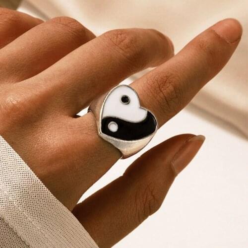 2021 NEW Enamel Rings for Women Black Vintage Ring