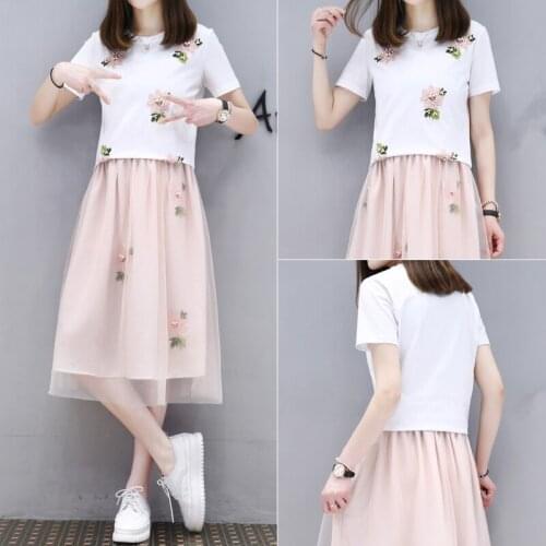 Summer Women 2 Piece Set 2019 Sweet Embroidery Floral Beading Skirts Set Cotton T-shirt + Net yarn Patchwork A Line Skirt Suit
