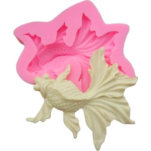 Carp Goldfish Molds DIY Silicone Liquid Soap Mold DIY Fondant Cake Decor Chocolate Sugar Candy Pudding Mould Baking Tool K252