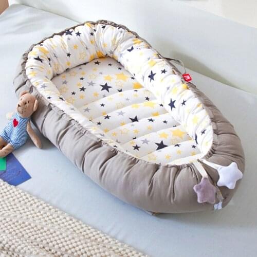 Artfunning Folding portable anti-pressure crib bed bionic full detachable baby pillow travel crib free Shipping