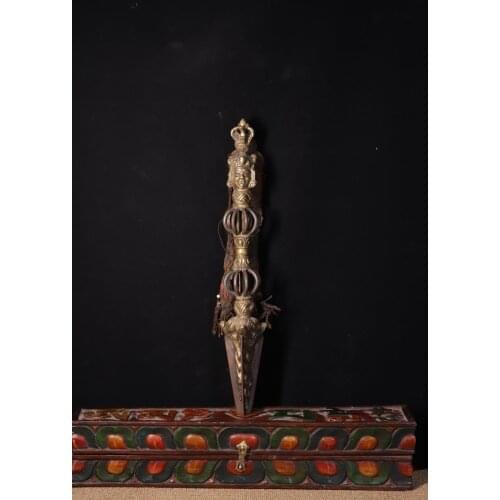 20" Tibet Buddhism Temple Old bronze Hand beat, engraved King Kong Avatar faqi Dharma Dorje Vajra Phurpa Pedestal Bodhi Root