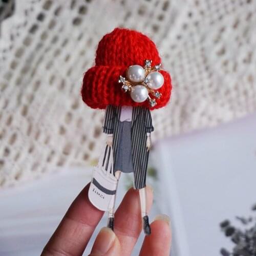 New Handmade Brooches Fashion Beauty Rhinestone Acrylic Brooch Badge Pin T-shirt Sweater Cap Scarf Clothes Accessories