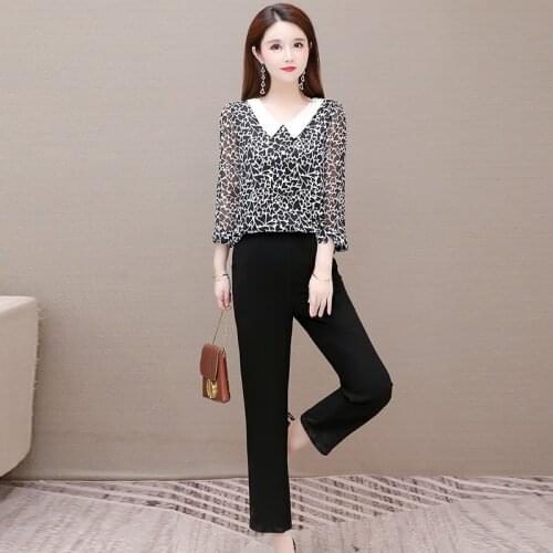 Two piece Fashion suit womens 2021 summer new slim long sleeve temperament age reducing baby collar printing chiffon shirt