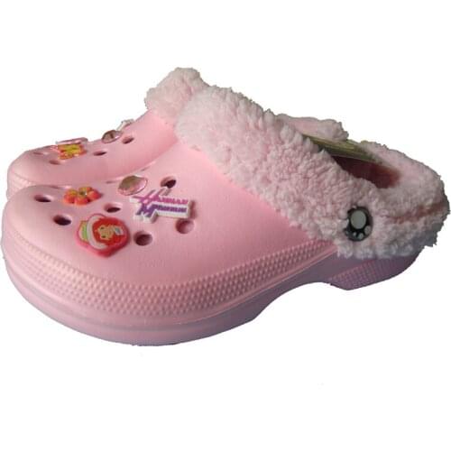 Winter Kids Clogs Warming Fur Childrens Shoes Indoor Home Hole Mules Pink Cute Pins Sandal EVA Flat Kid Shoes