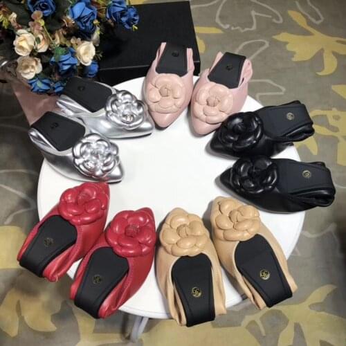 2021 New Women Flat Loafers Shoes Slip On Flower Decoration Casual Ballet Flats Genuine Leather Women Ballerina Shoes Designer