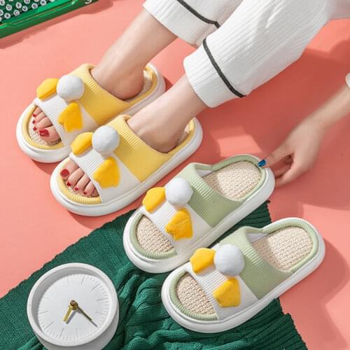 Spring New Women Hemp Slippers Cute Cartoon Duck Bedroom Couples Cotton Shoes Breathable Non-slip Home Ladies Funny Slides