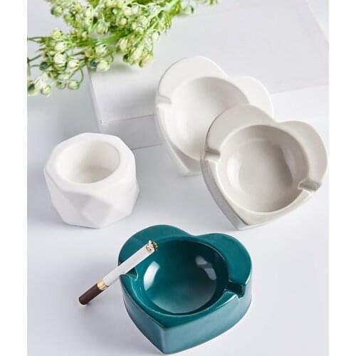 Nordic style design Ceramic ashtray Fashion simple and creative home decoration accessories Living room bedroom hotel apartment
