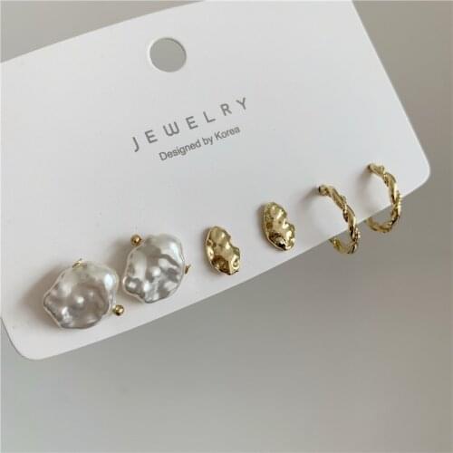3 Pairs/Set Gold Color Metal Twisted Irregular Earrings Imitation Pearl Geometric Drop Earrings for Women Minimalist Earrings
