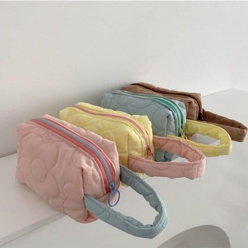 Yeqofcd Flower Makeup Bag Polyester Cotton Zipper Pouch Portable Travel Cosmetic Organizer For Women And Girls Daily Storage