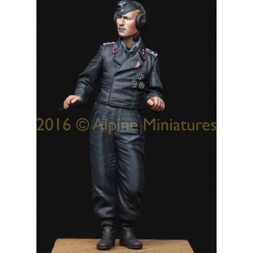 Crazy King1/35 Resin Soldier Model WWII Military Soldier Commander GK White Model Hand 321