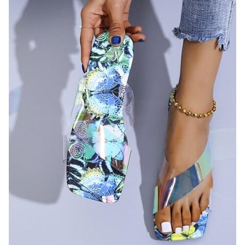 2021 Summer Womens Slippers Soft-Soled Lightweight Non-Slip Flat-Heel Slippers Fashion Female Casual Color Beach Shoes