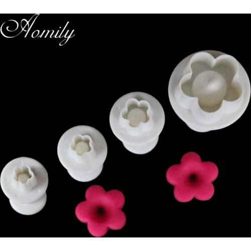 Aomily DIY 4pcs/Set Flower Cake Mold Flower Chocolate Cookies Mould Set Hand Press Plunger Baking Wedding Cake Decorating Tools