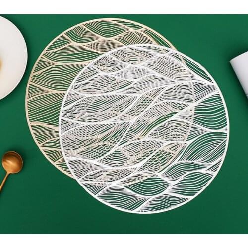 PVC 2pcs/Lot Hollow Out Placemats Household Round Waterproof Insulation Mats Simple Modern Desktop Decoration for Dining Table
