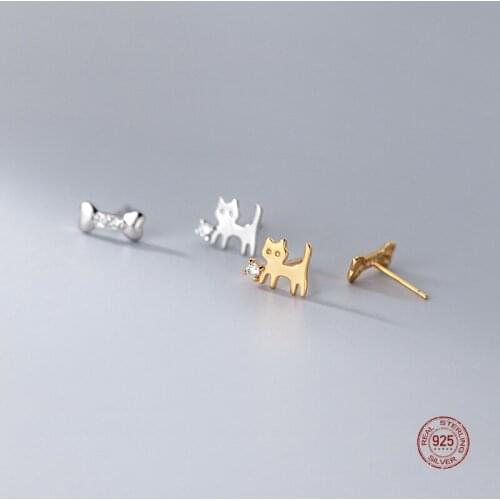 LKO 925 Sterling Silver Women Korean Version Simple Inlaid Zircon Smooth Cat Bone Asymmetrical Stud Earrings for Girl Ornaments