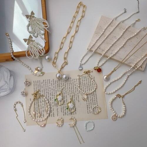 Origin Summer French Multiple Natural Freshwater Pearl Necklace for Women Linked Chain Irregular Baroque Pearls Choker Necklaces