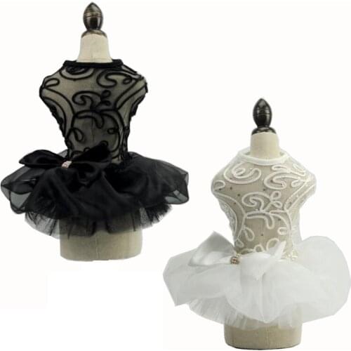 Dog Dresses for Small Dogs Hollow Sexy White Pet Dress Summer Fluffy Tutu Bow-knot Party Wedding Dog Costume Robe Pour Chien