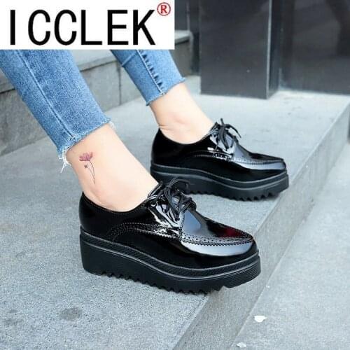 ICCLEK Women's Hidden Platform Shoes