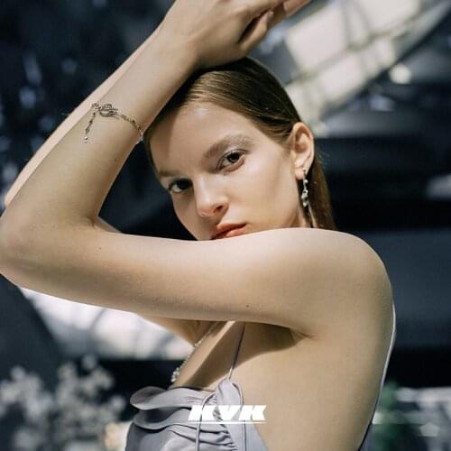 KVK bracelet ins niche design simple string high-level feel hand accessories original bracelet fashion accessories decoration