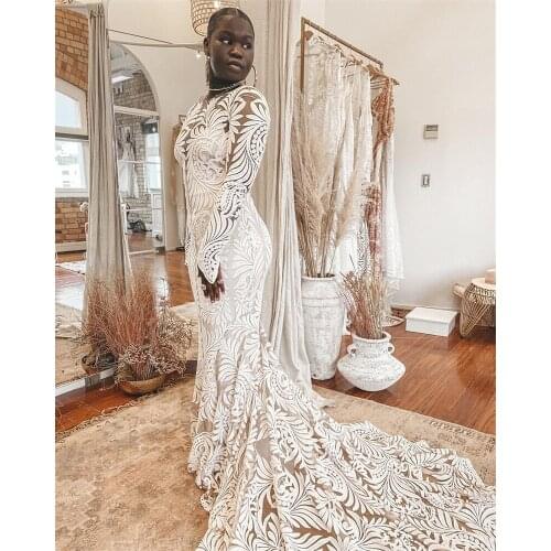 Chic Prom Dress Lace Appliques Floor Length Evening Dress Custom Made Long Sleeves Graceful Party Dress