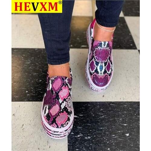 Woman Snake Print Leather Women Sneakers Flat Slip On Casual Shoes Platform Ladies Fashion Female Comfort Plus Size Footwear