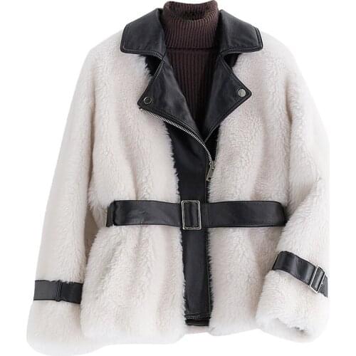 2020 New Fashionable Lapel Self-cultivation Belt Sheep Shearing Overcoat Woman Wool Leather And Fur Loose Coat