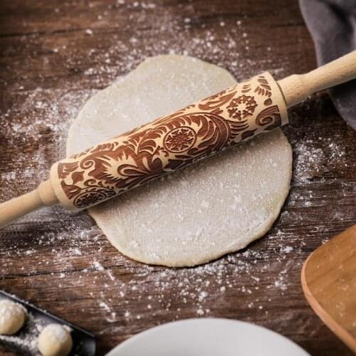 Christmas Embossed Rolled Wood Carving Baking Cookie Biscuit Fondant Cake Dough Roller Reindeer, Snowflake Christmas