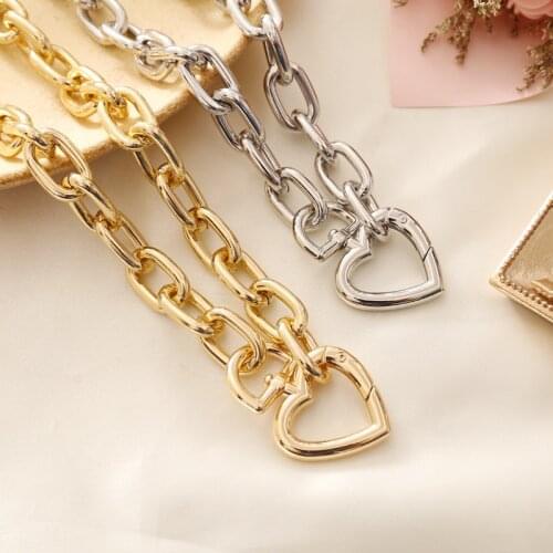 Statement Neck Cuban Link Chain Necklace Geometry Exaggerated Heart Necklace for Women Fashion Wholesale Jewelry
