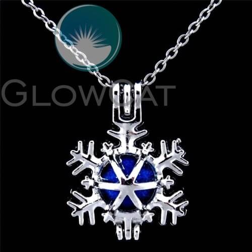 K289 Winter Snowflake Beads Pearl Cage Locket Necklace Aromatherapy Essential Oil Diffuser Pendant Necklace